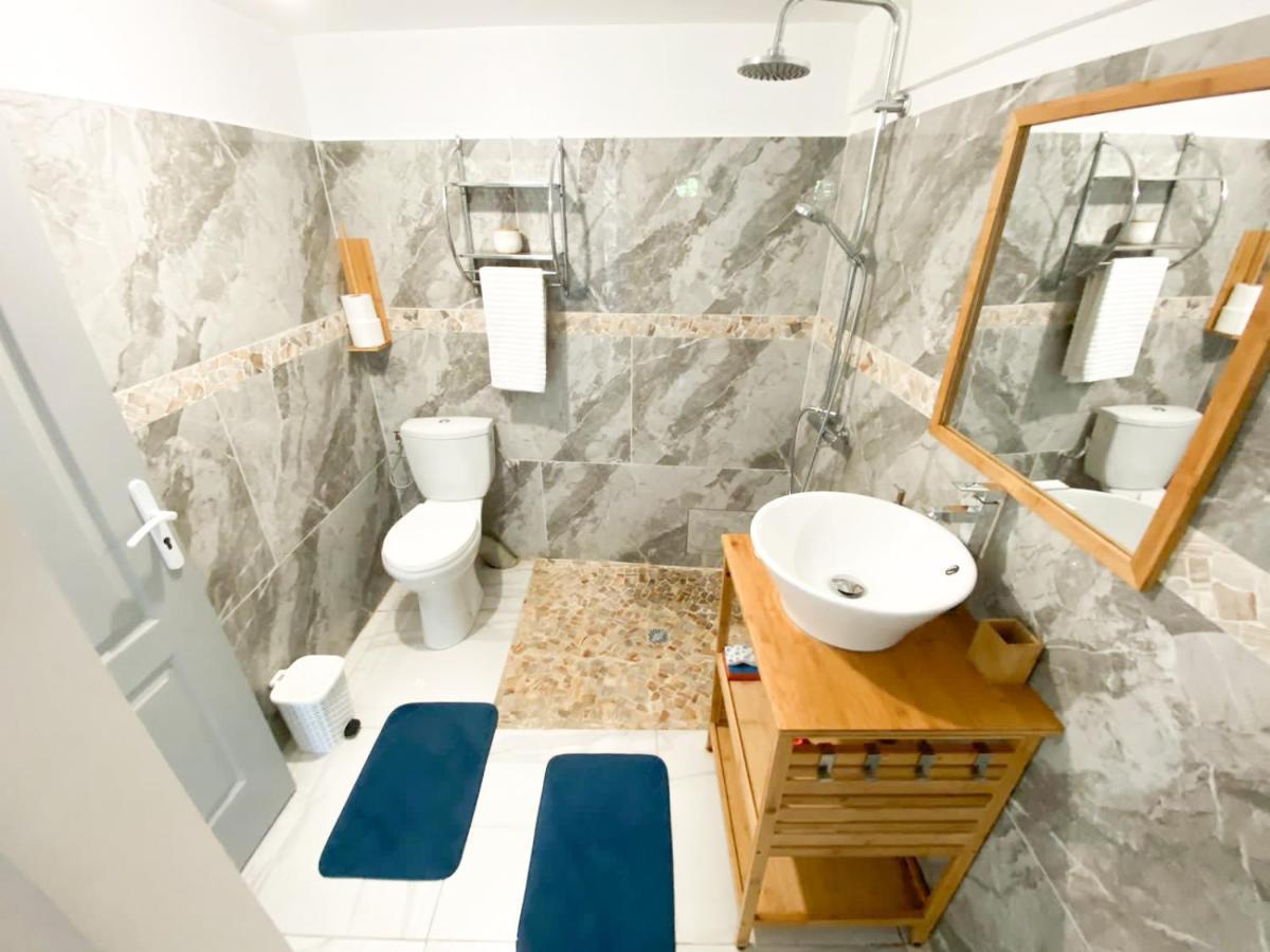 Апартаменты Plezi Location F2 Ocean, Trois-Ilets Ле-Труаз-Иле Экстерьер фото